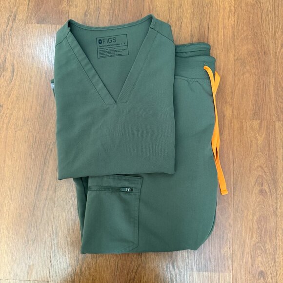 Figs S Casma Top M Zamora Jogger Pants Moss Scrubs Regular - Picture 2 of 8